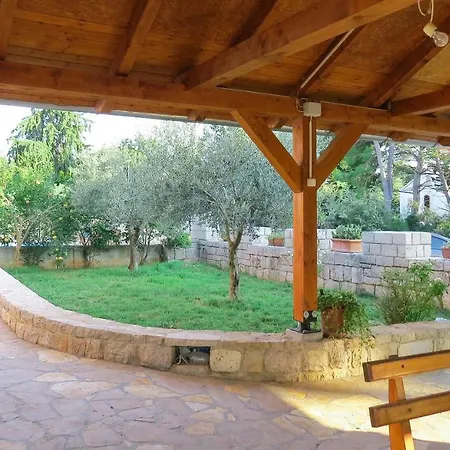 Daria Apartman Pakoštane