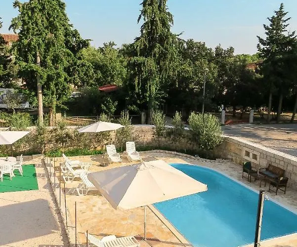 Apartamento Daria Pakoštane