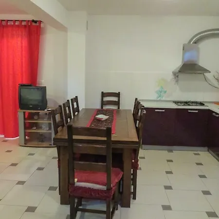 Apartamento Daria Pakoštane