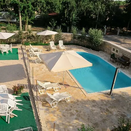 Daria Apartament *