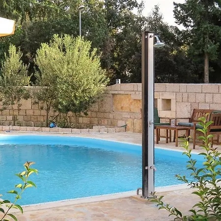 Daria Apartment Pakostane