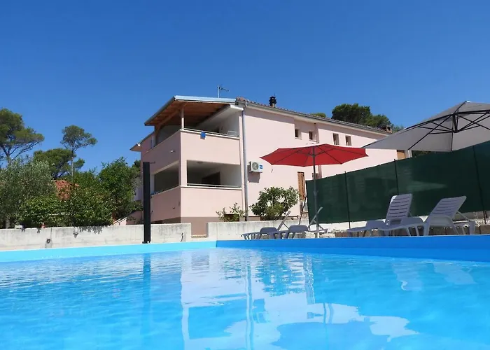 Daria Apartman Pakostane