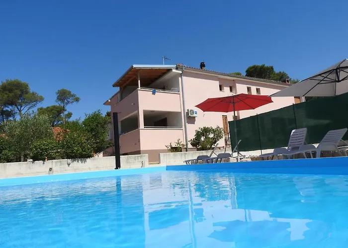 Daria Apartman Pakostane